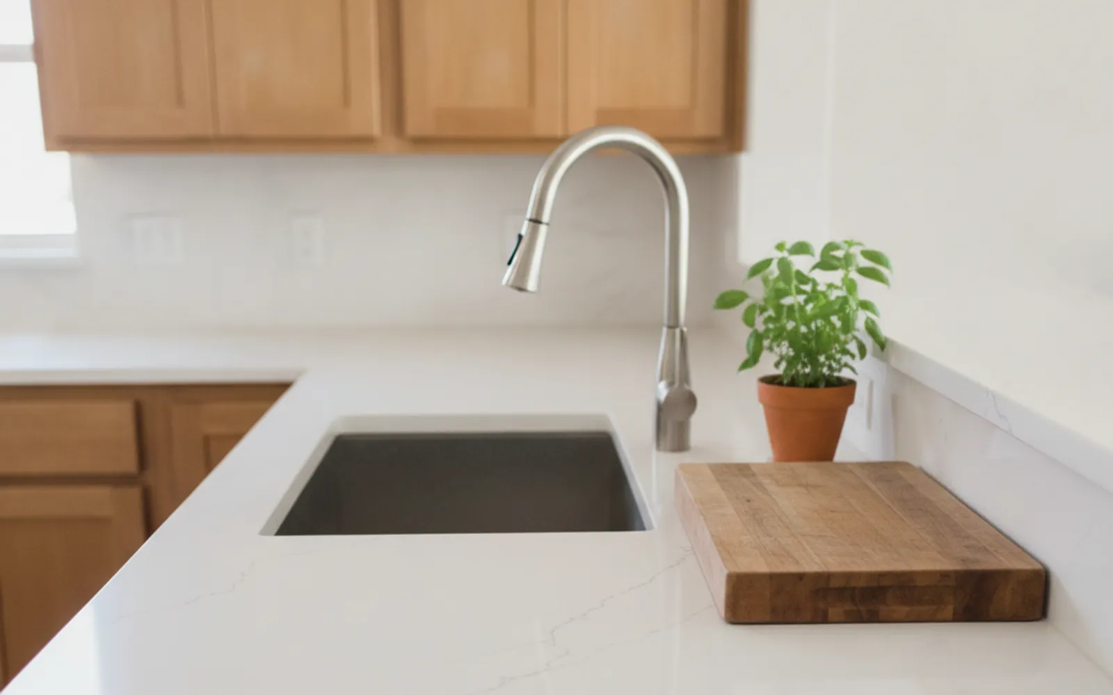 Quartz kitchen countertop installation in El Paso by Desert Oak Kitchen Co.